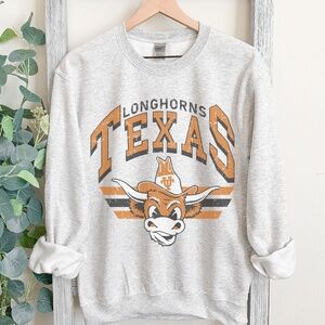 Vintage Texas Longhorns sweatshirt in classic gray - Unisex Sizing